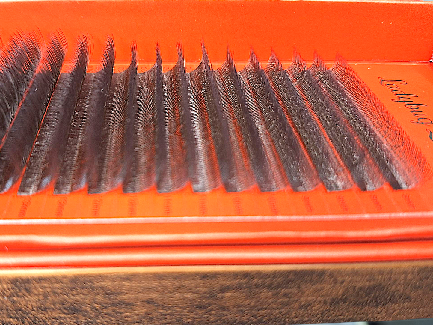 🤎 Brown 6D Clover Lashes 🤎 16 Rows • Single Length