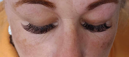 6D Clover Lash Extensions – 16 Rows, Single Length
