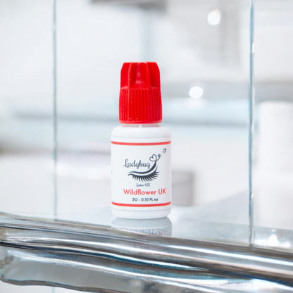 Wildflower UK Pro Lash Adhesive/Glue – Fast Bond (0.5–1s)