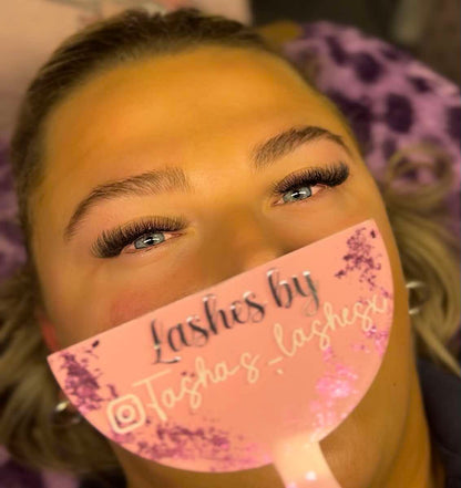 8D Clover Lashes